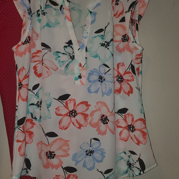 Women's Outfit from Old Navy and Candies - Picture 2 of 6